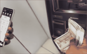 UPI ATM Cash Withdrawal: बिना ATM कार्ड के अब UPI से एटीएम मशीन के द्वारा पैसा निकाले 9 यूपीआई के अपनी