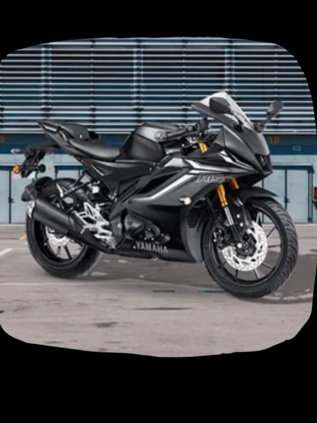 Yamaha R15 V4